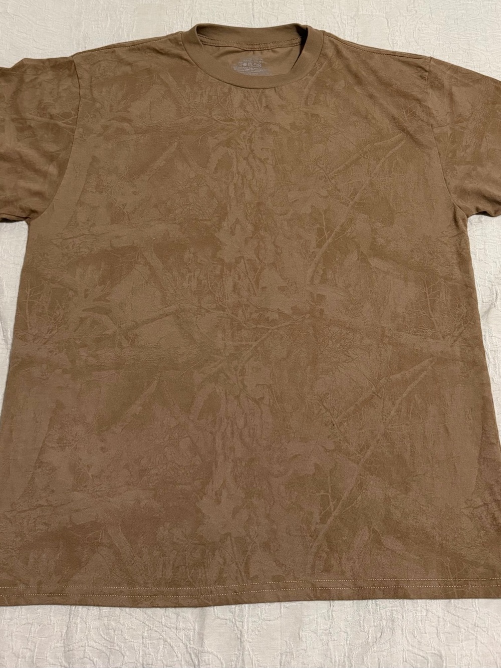 Men's Short-Sleeve Crew Tee in Brown with Tone-On-Tone Texture